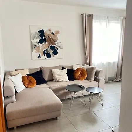 Oleander Apartment Marina