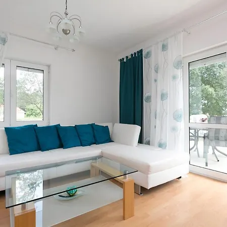 Oleander Apartment