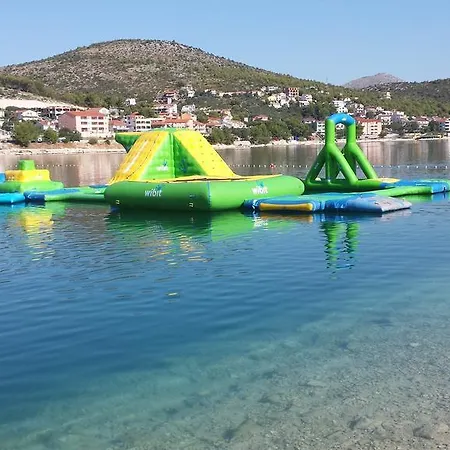 Oleander * 玛里纳