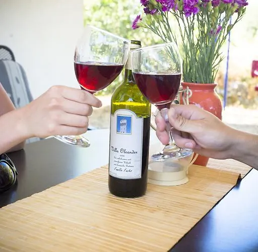 Daire Oleander Marina