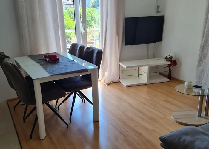 아파트 Oleander 산책길