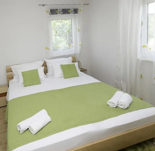 Daire Oleander Marina